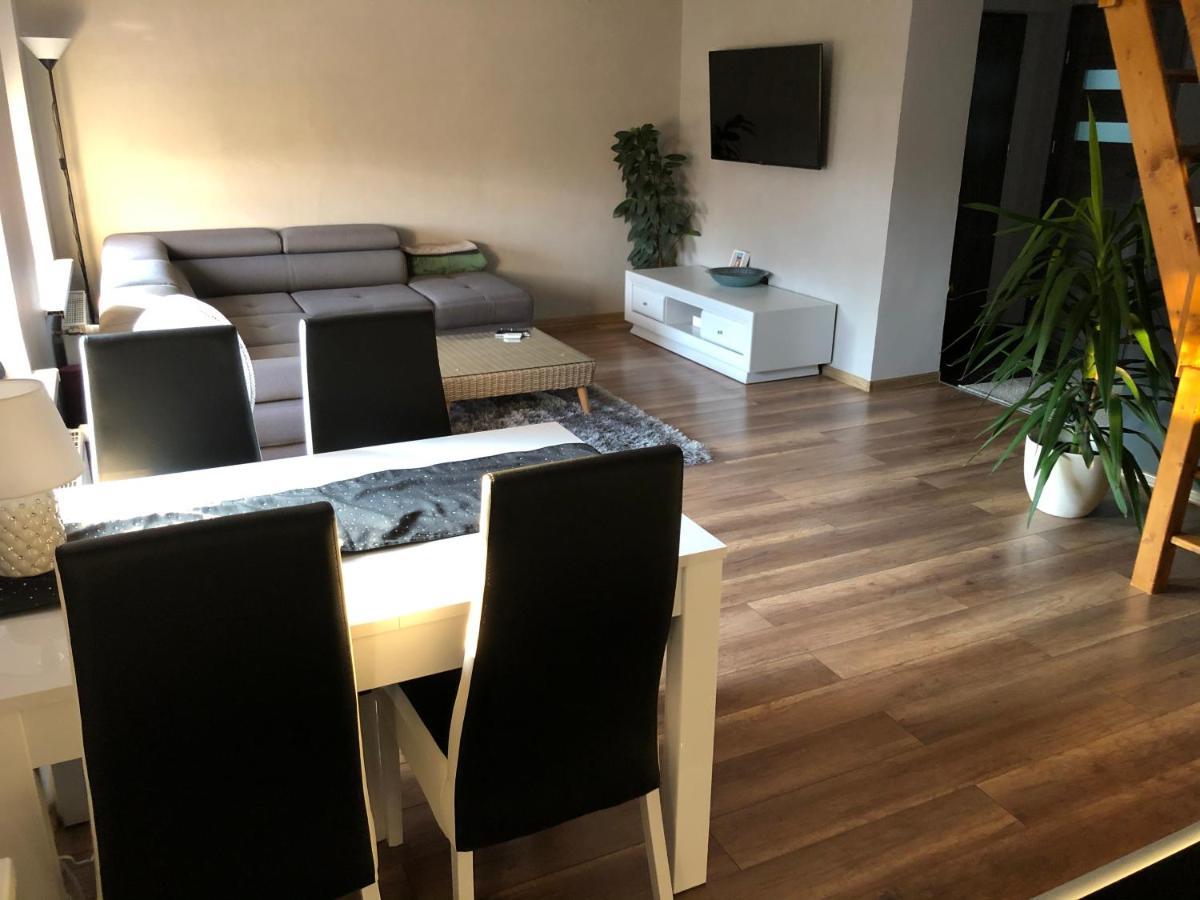 Apartament Moniuszki Kędzierzyn-Koźle Extérieur photo