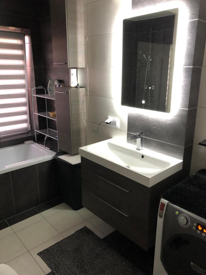 Apartament Moniuszki Kędzierzyn-Koźle Extérieur photo